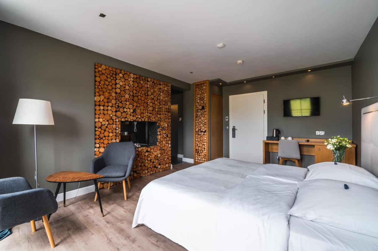 Carynska Resort & Spa Lutowiska Ngoại thất bức ảnh
