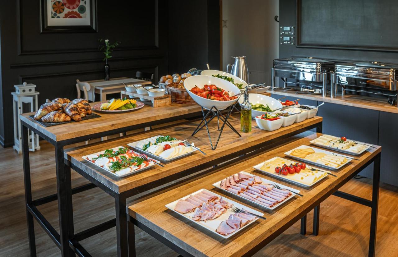 Carynska Resort & Spa Lutowiska Ngoại thất bức ảnh