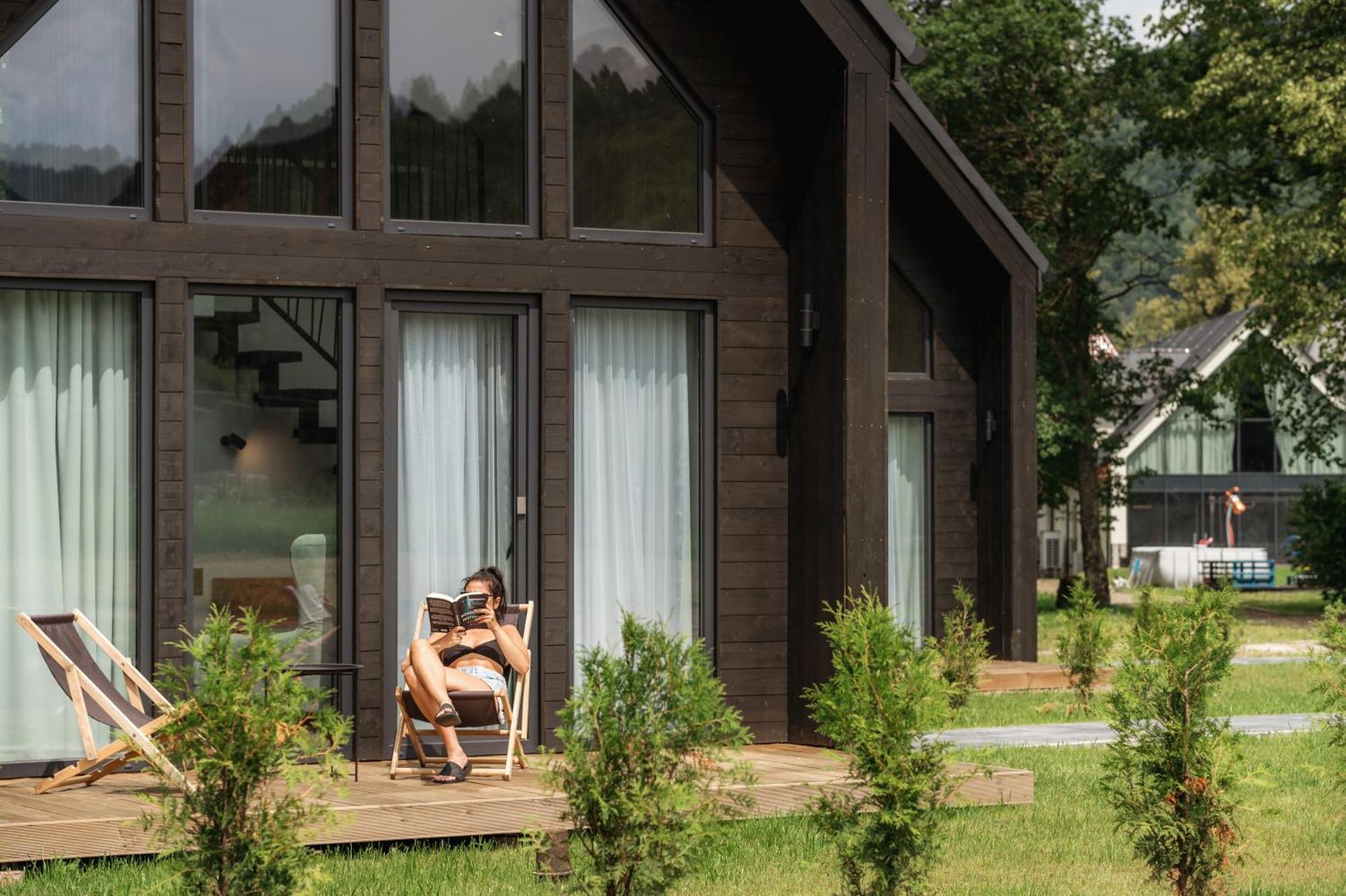 Carynska Resort & Spa Lutowiska Ngoại thất bức ảnh