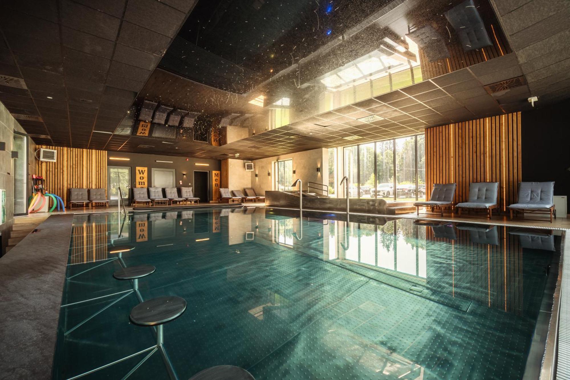 Carynska Resort & Spa Lutowiska Ngoại thất bức ảnh